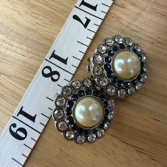 Vintage Round Clip-On Earrings W/ Faux Pearl & Rhinestones Silver-Tone Blue - Picture 4 of 4